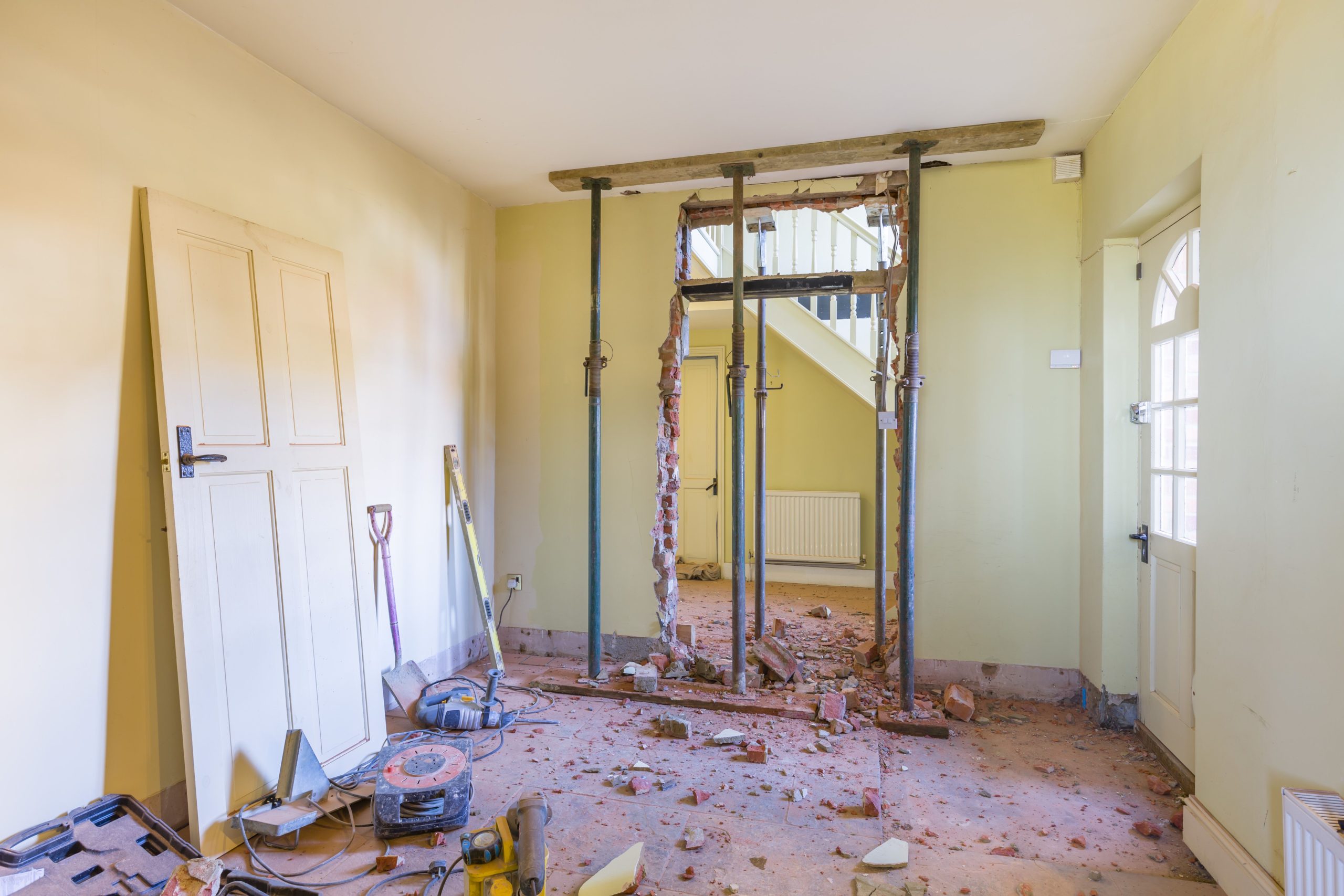 How much does it cost to remove a load bearing wall?